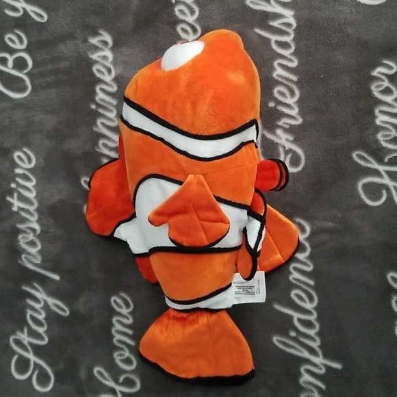 Disney Pixar "FINDING NEMO" 18" Nemo Plush EUC - Picture 4 of 6